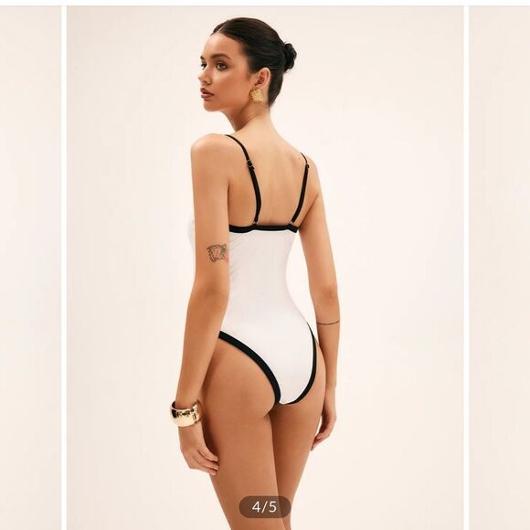 Commense Contrast Binding Basic One Piece Swimsuit NWT - Picture 4 of 8